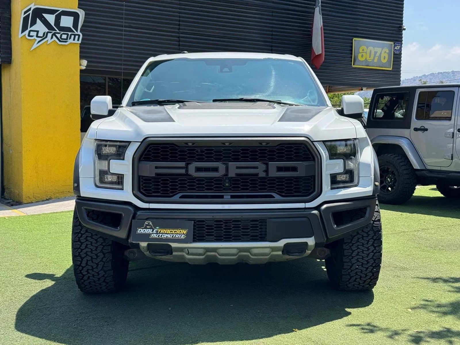 Ford F150 RAPTOR 4X4 3.5L AUT 2018 - Foto 2 de 15