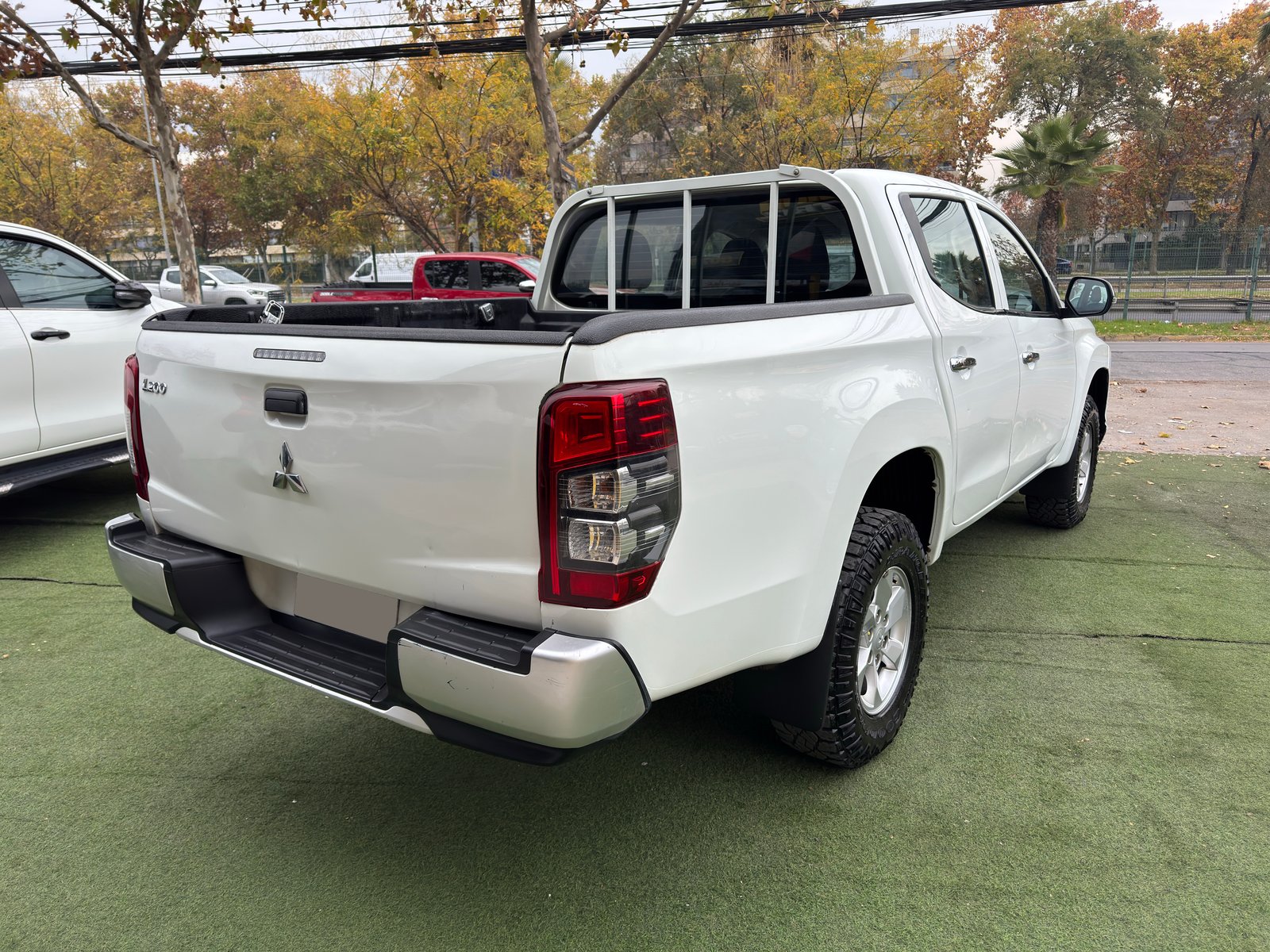 Mitsubishi L200 Katana CRT 2022 - Imagen 7 de 18