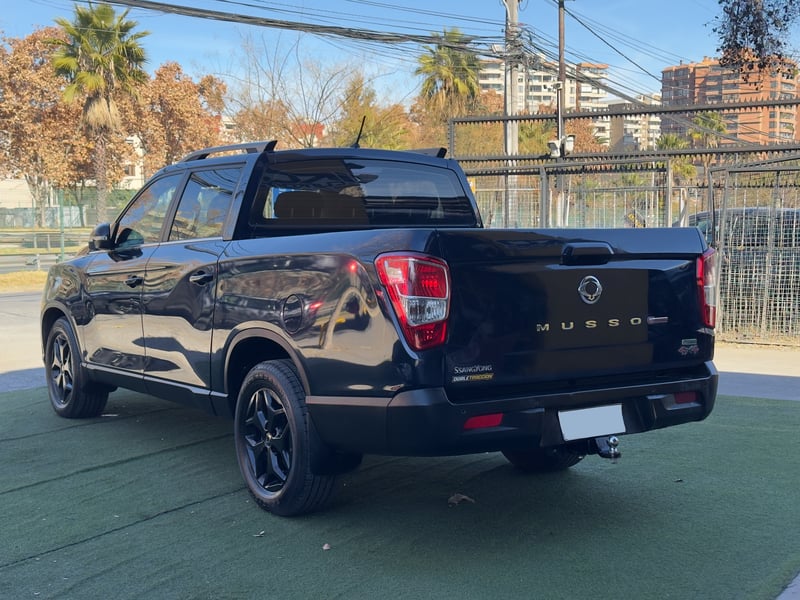 SsangYong Musso Grand Limited 2023 - Imagen 5 de 19
