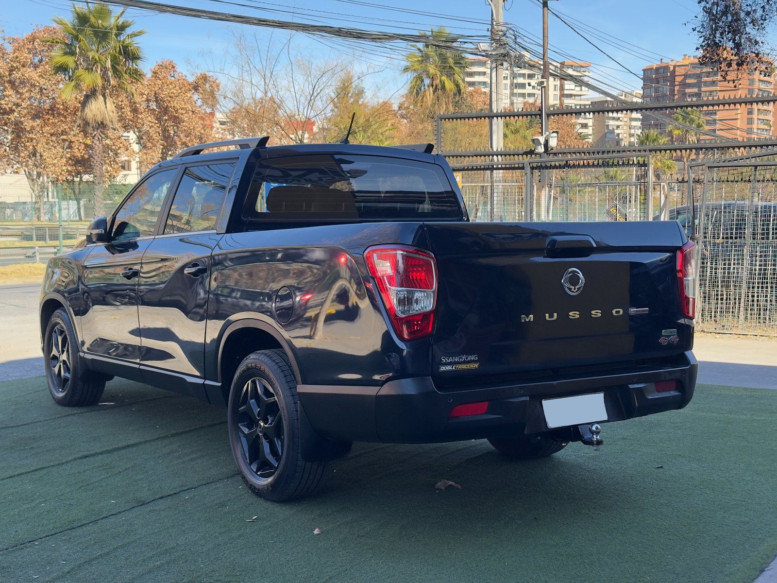 SsangYong Musso Grand Limited 2023 - Foto 5 de 19