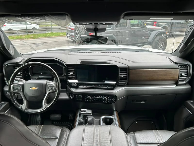 Chevrolet Silverado High Country Duramax IVA INCLUIDO 2025 - Imagen 18 de 18