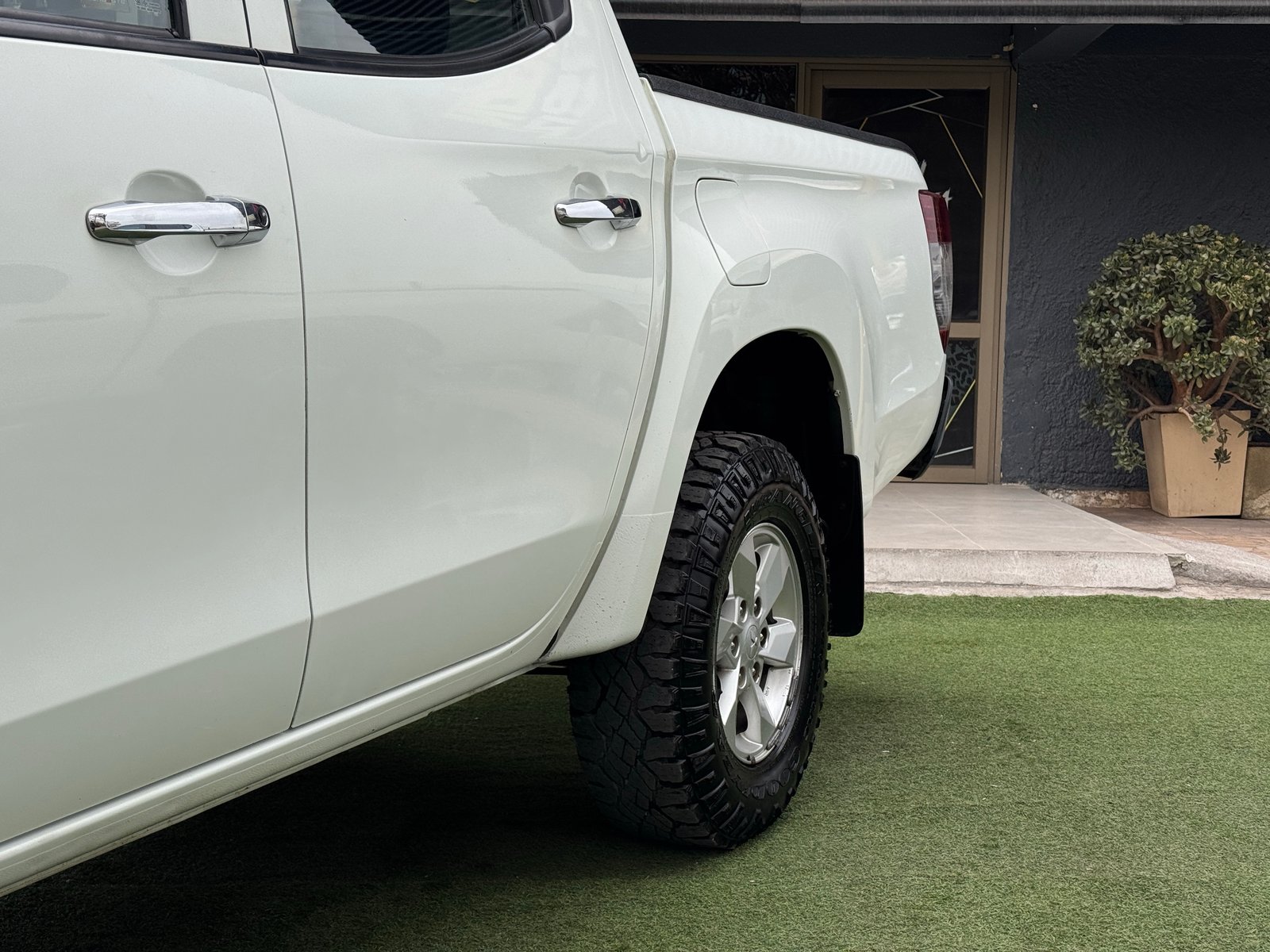 Mitsubishi L200 Katana CRT 2022 - Imagen 10 de 18