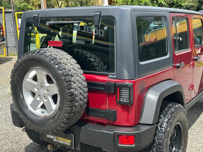 Jeep Wrangler JKU Sport 2013 - Imagen 10 de 20