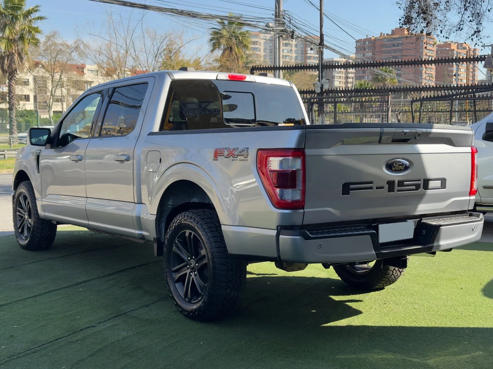 Ford F-150 Lariat Sport 2022 - Imagen 5 de 19