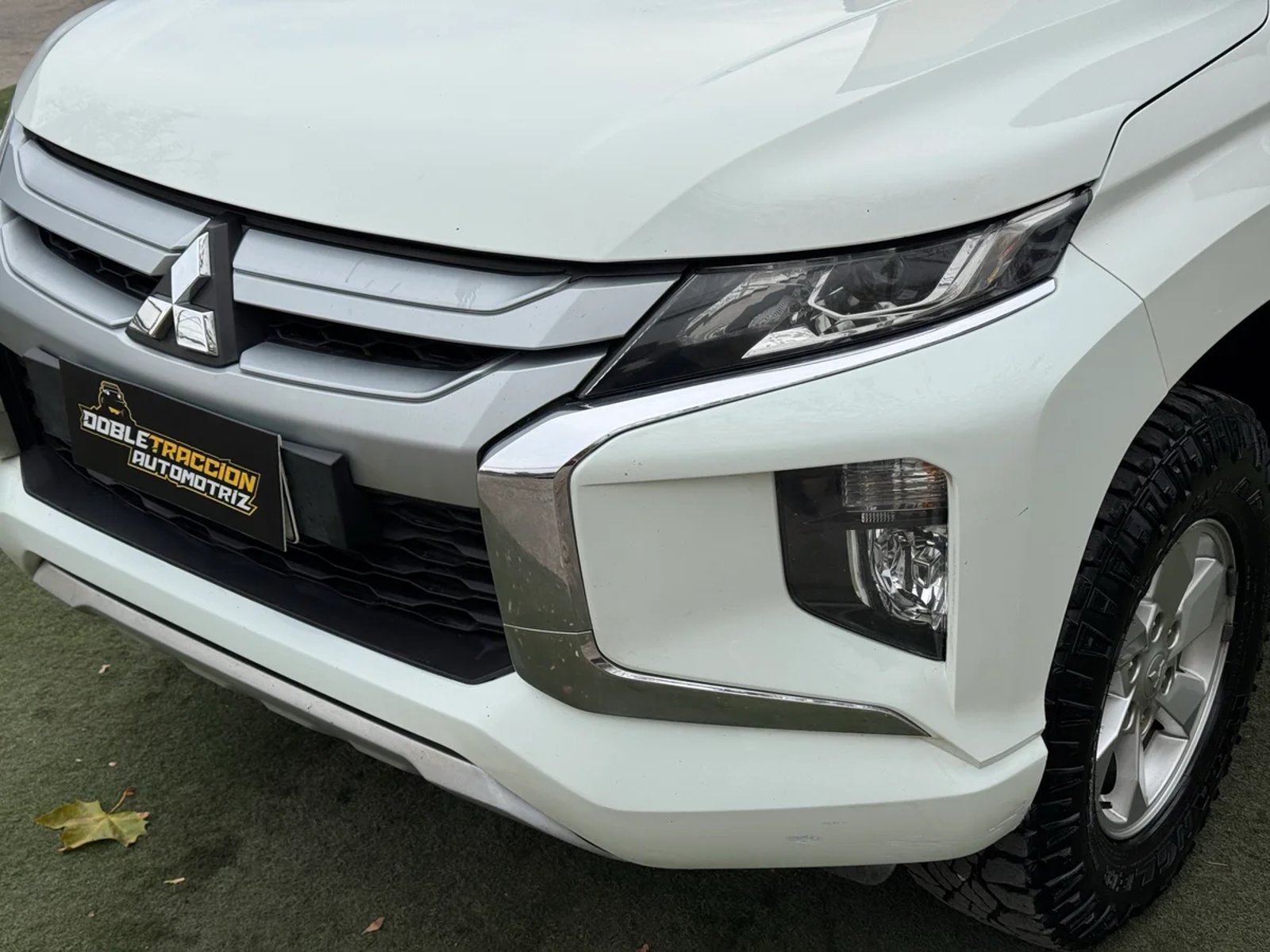 MITSUBISHI L200 KATANA CRT 4X4 2.4 2022 - Imagen 7 de 12