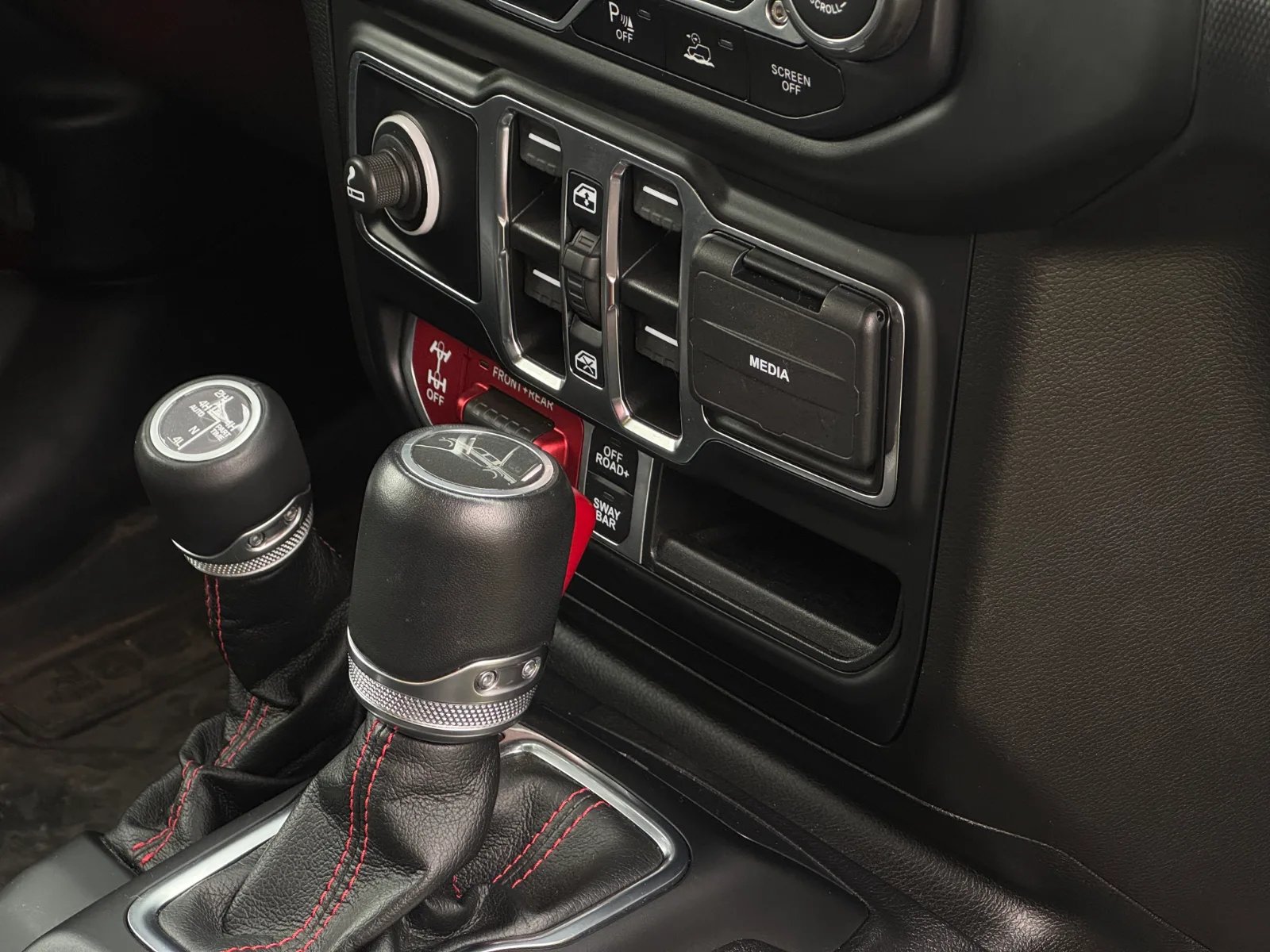 Jeep Gladiator JT Rubicon 2023 - Imagen 20 de 20