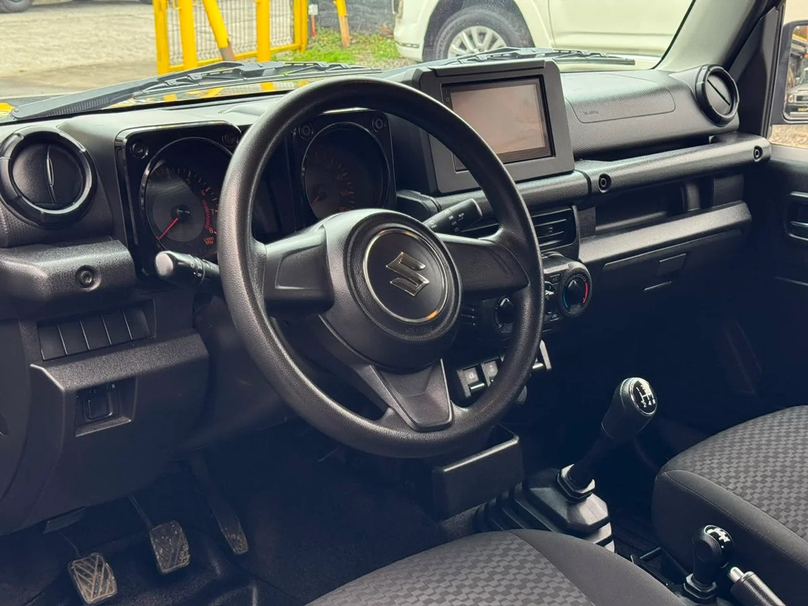 SUZUKI JIMNY 4X4 1.5 2022 - Imagen 9 de 11