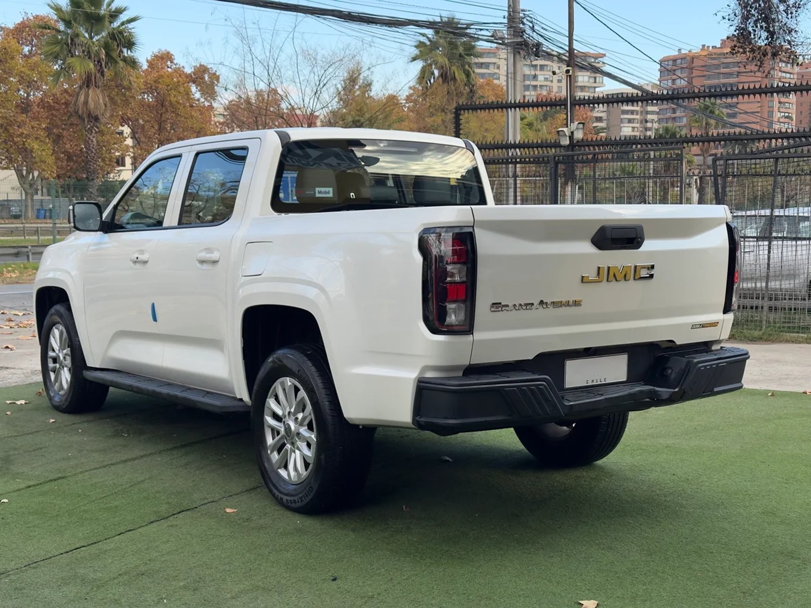 JMC Grand Avenue 2024 - Foto 5 de 15