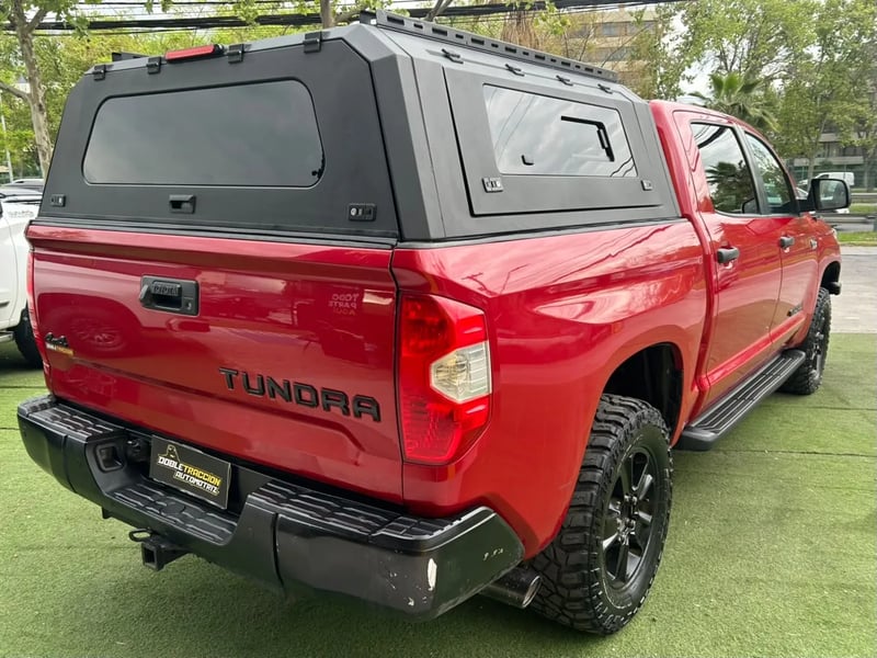Toyota Tundra Limited 4x4 2019 - Imagen 9 de 17