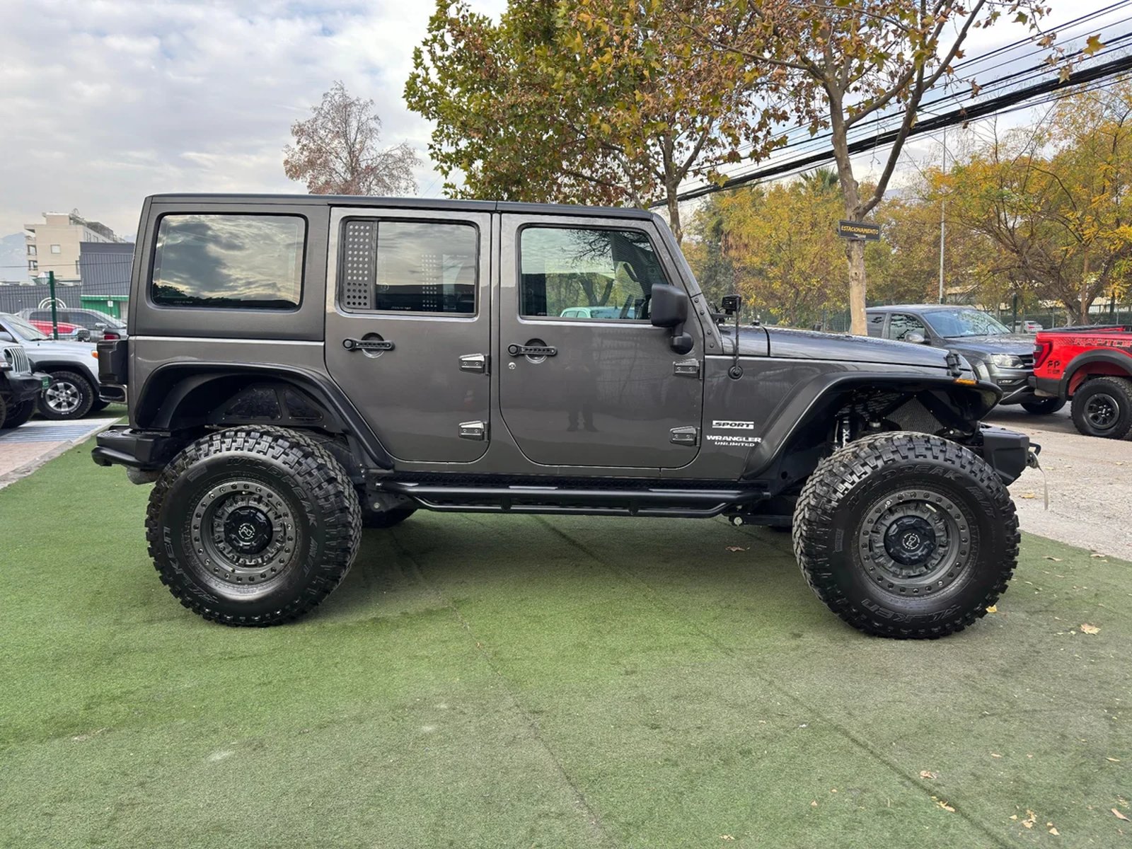 JEEP Wrangler JKU Sport 2018 - Imagen 7 de 11