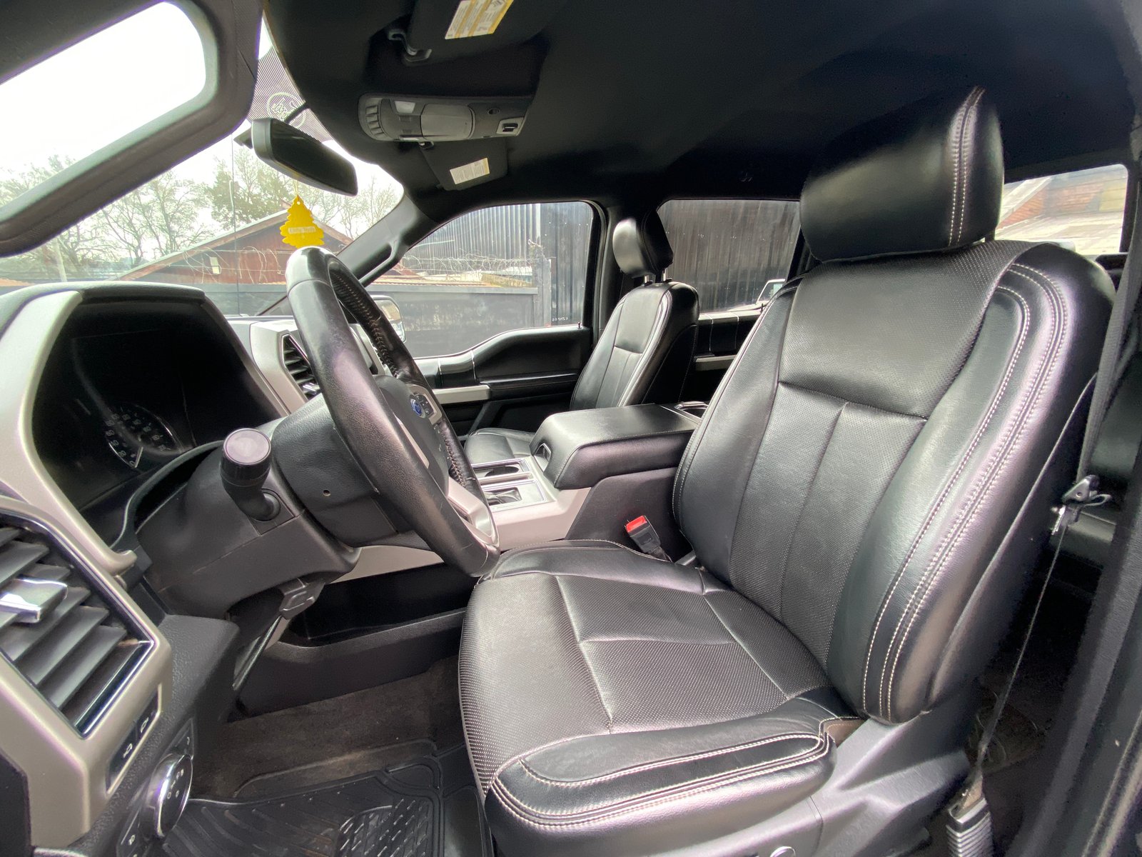 Ford F-150 Lariat Sport 2019 - Imagen 13 de 16