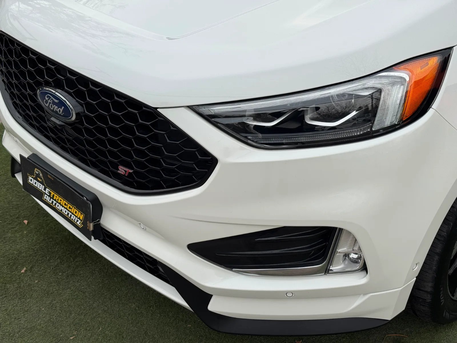 Ford Edge ST 2023 - Imagen 9 de 20