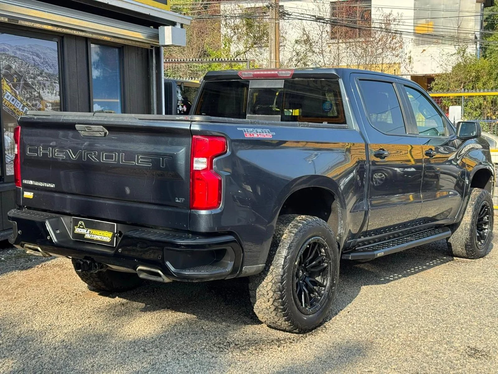 CHEVROLET SILVERADO 5.3 AUT 2020 - Imagen 8 de 15