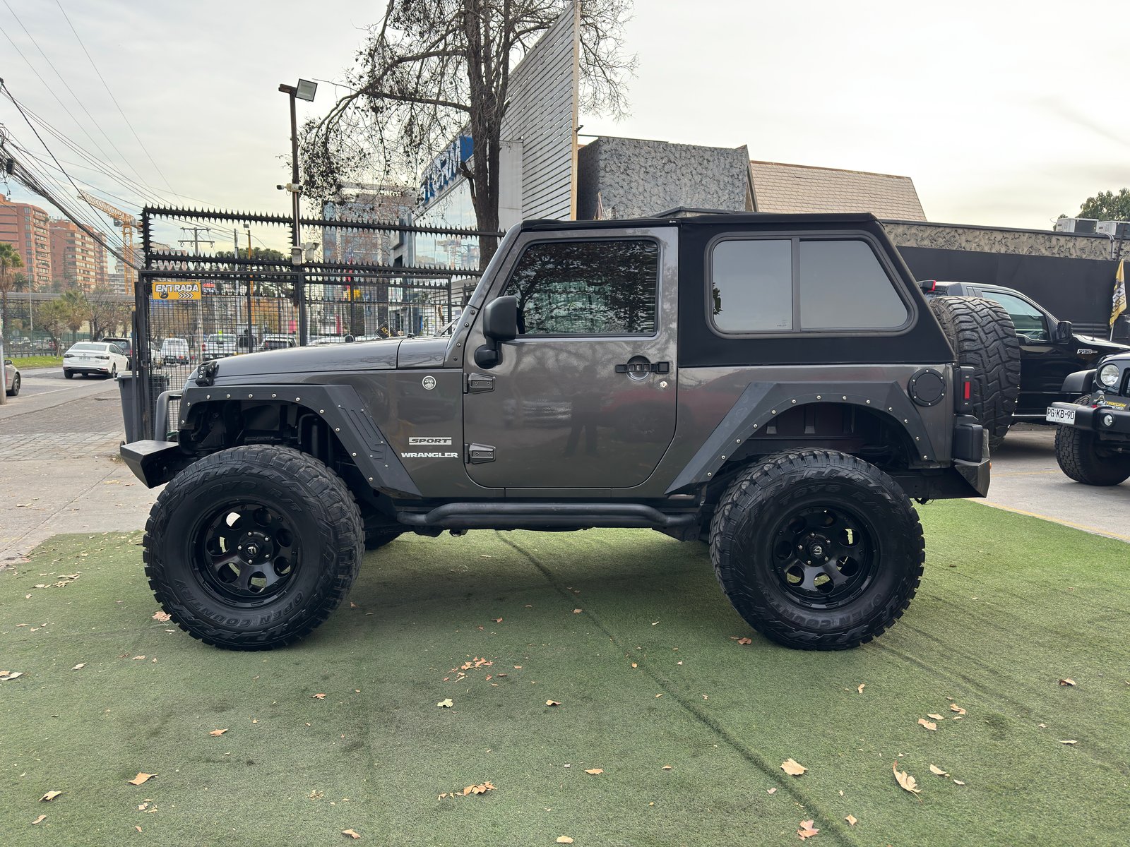 Jeep Wrangler JK Sport 2017 - Imagen 4 de 16