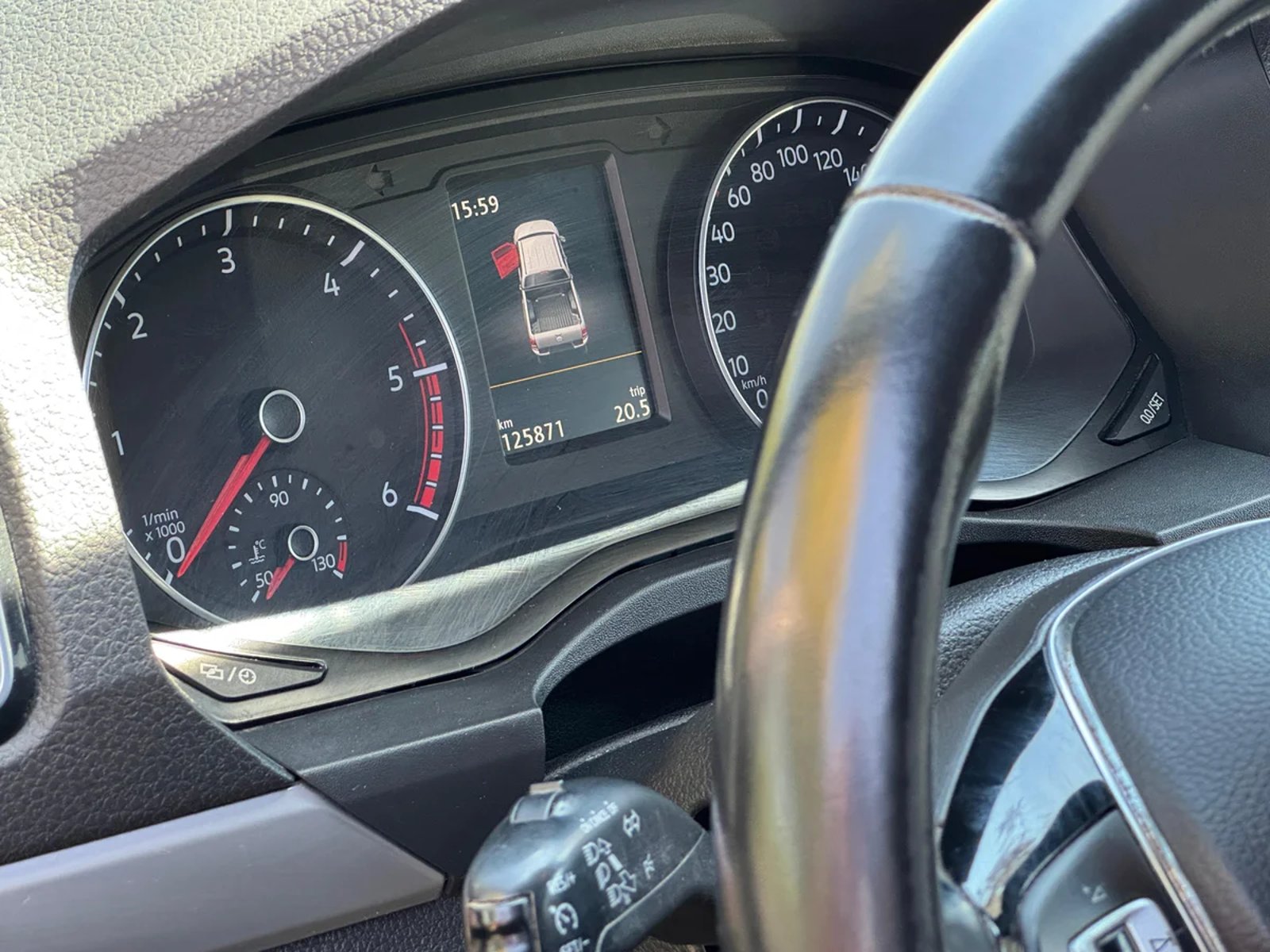 VOLKSWAGEN AMAROK 3.0 AUT 2023 - Imagen 13 de 14