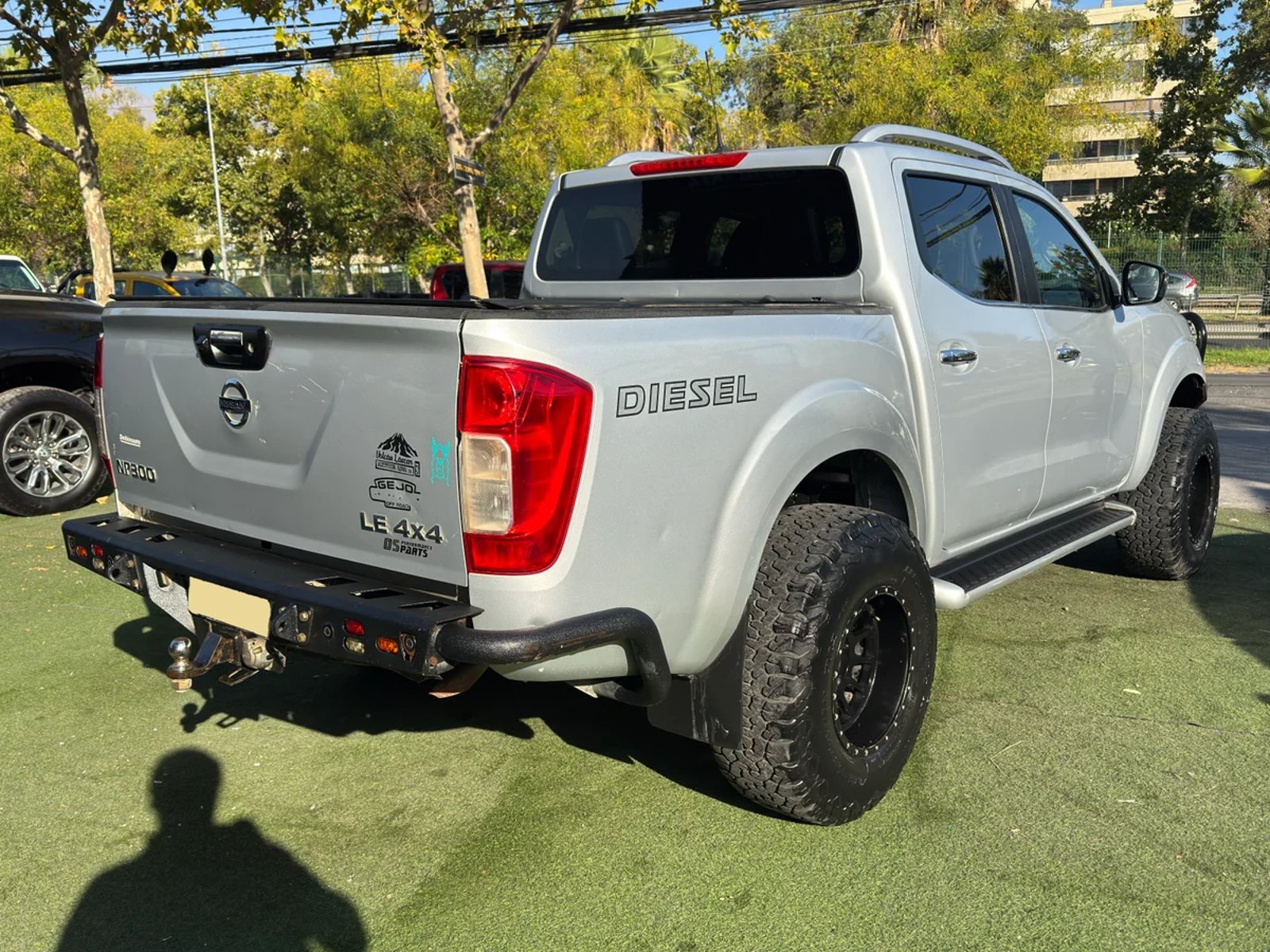 NISSAN NP300 DCAB LE 4X4 2.3 AUT 2019 - Imagen 5 de 12