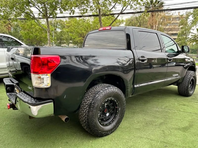 Toyota Tundra 5.7 4x4 2011 - Imagen 9 de 19