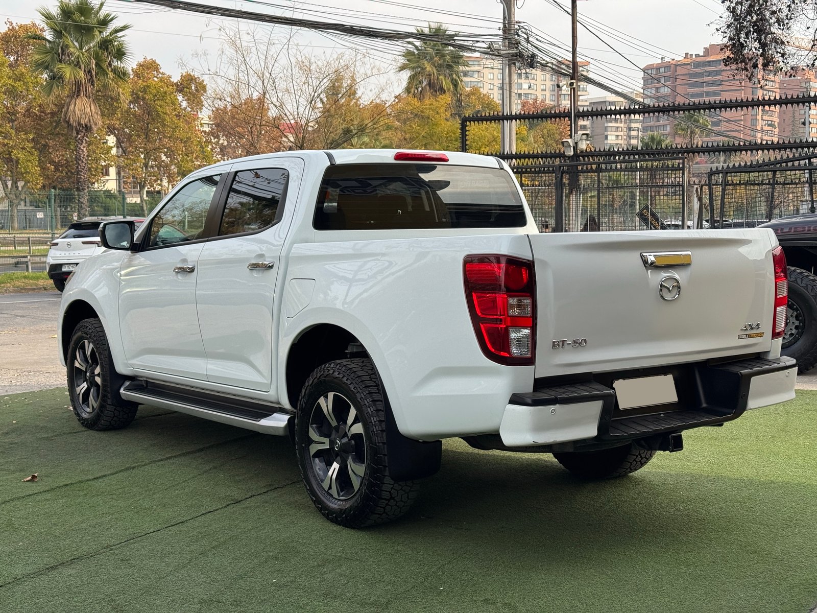 Mazda BT-50 High 2023 - Foto 5 de 20