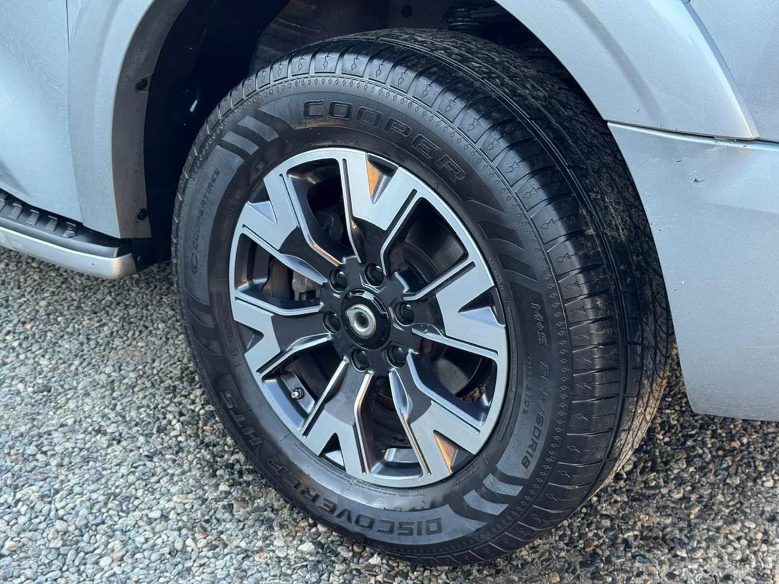 GREAT WALL POER DELUXE 4X4 2.0 AUT 2023 - Imagen 8 de 14