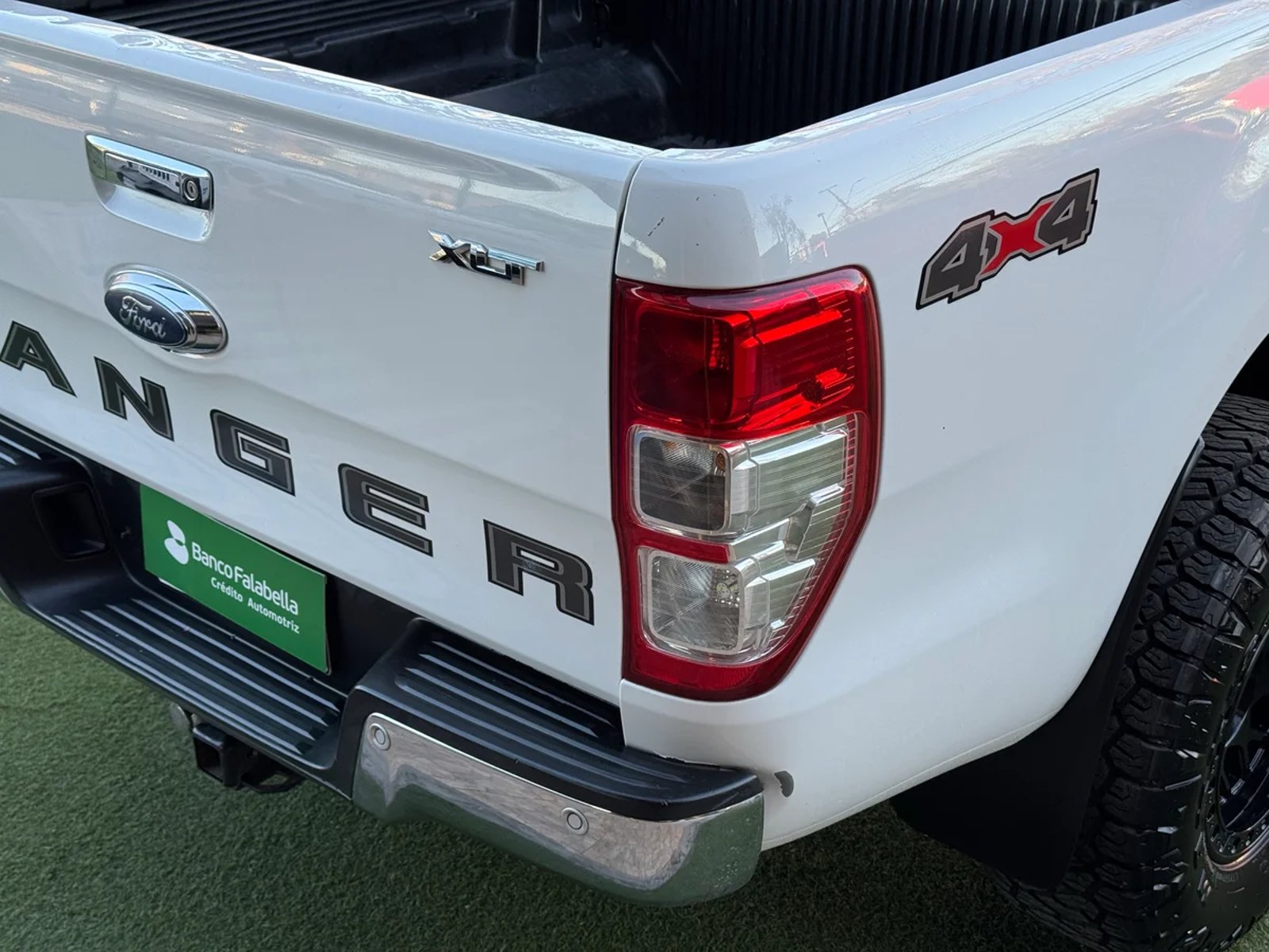 FORD RANGER XLT 4X4 3.2 2022 - Imagen 9 de 15
