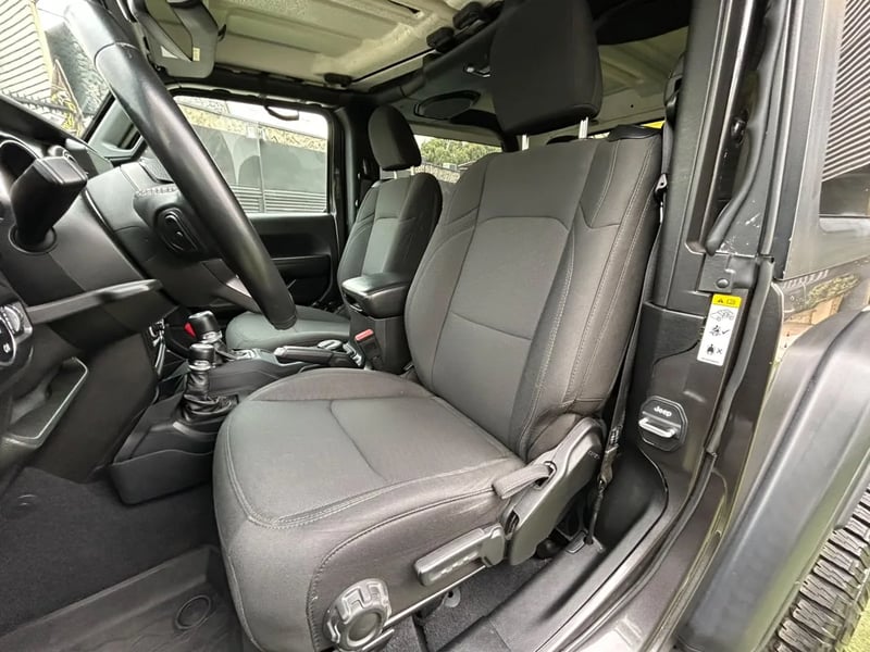 Jeep Wrangler JL Sport 2021 - Imagen 13 de 17