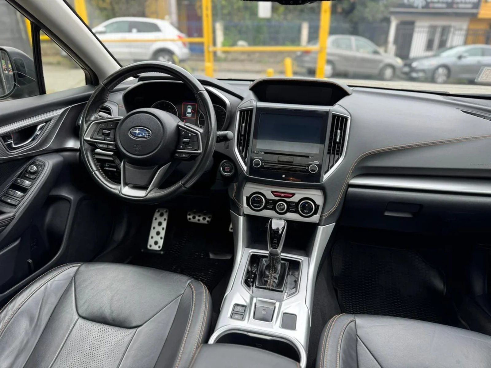 SUBARU NEW XV AWD 2.0I AUT 2023 - Imagen 9 de 12