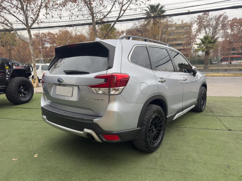 Subaru Forester Limited 2019 - Imagen 7 de 19