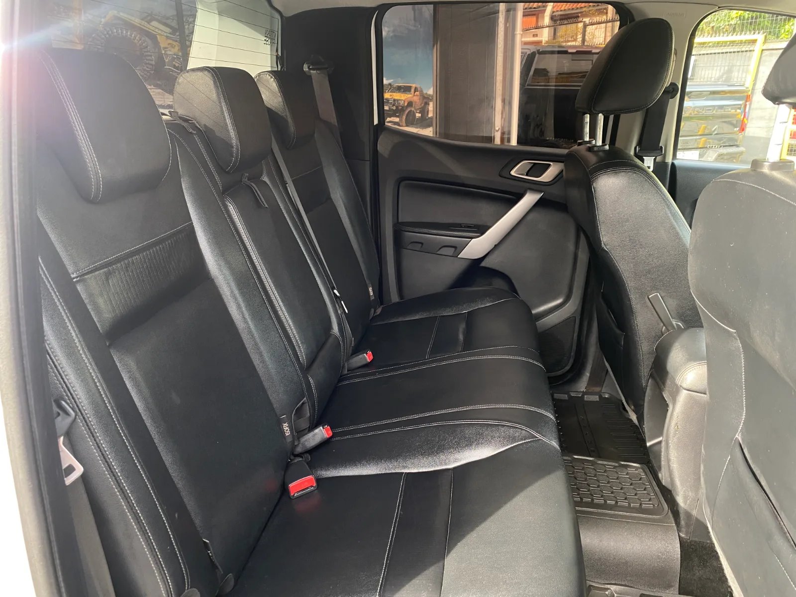 Ford RANGER LIMITED 2020 - Imagen 15 de 17