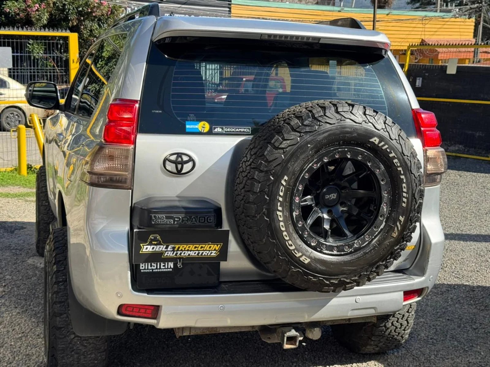 TOYOTA LAND CRUISER PRADO 4X4 2.7 AUT 2011 - Imagen 5 de 12