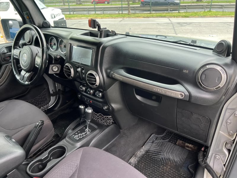 Jeep Wrangler Sport CRD 2.8 2013 - Imagen 14 de 17
