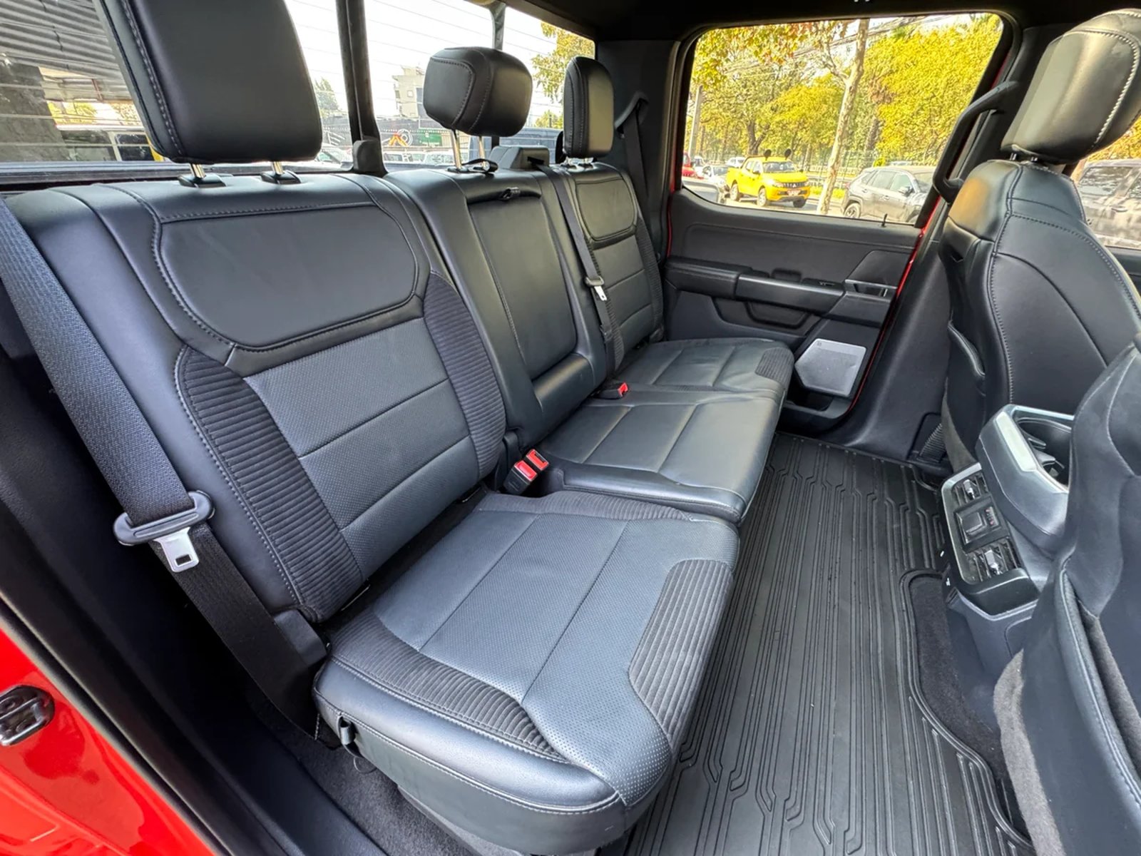FORD F150 RAPTOR 4X4 DCAB 3.5 AUT 2024 - Imagen 11 de 13