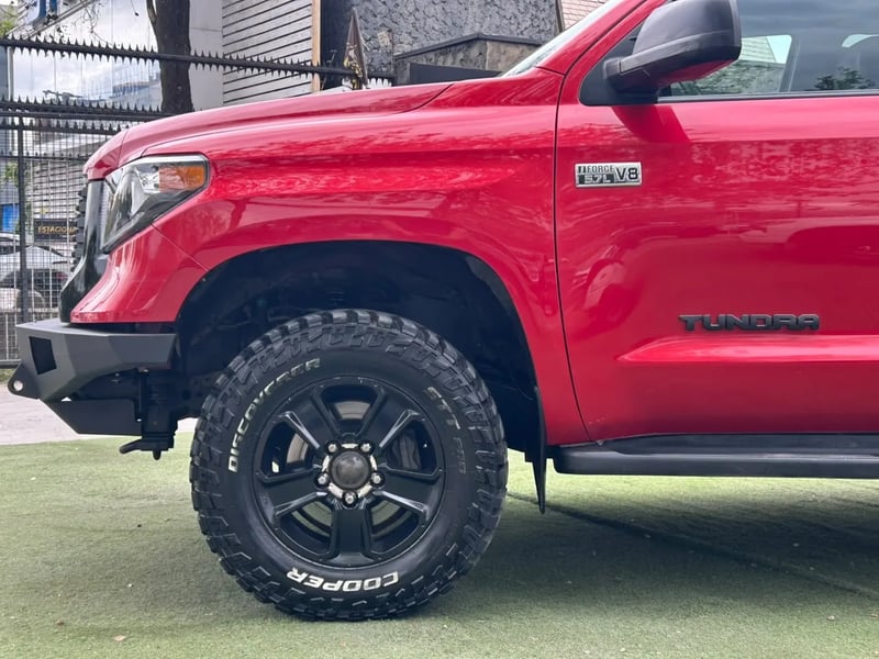 Toyota Tundra Limited 4x4 2019 - Imagen 5 de 17