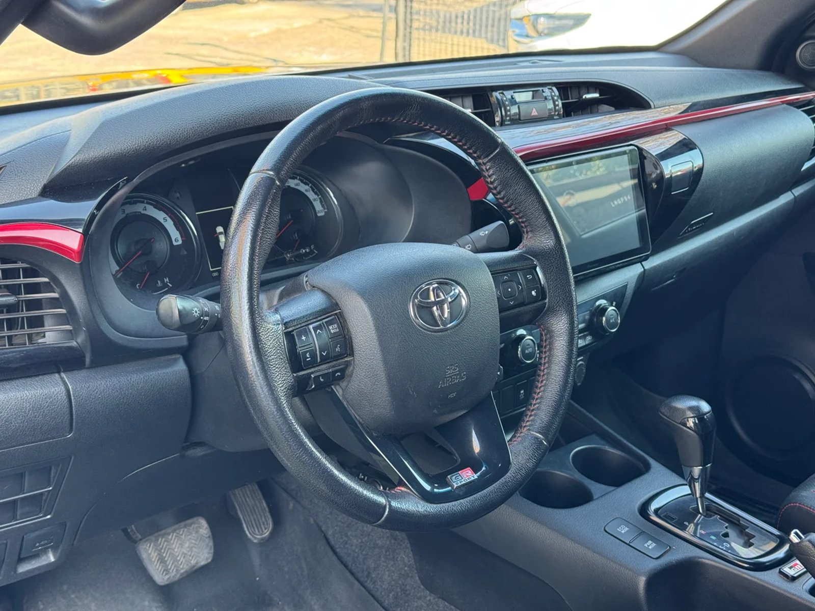 TOYOTA Hilux GR 2020 - Imagen 14 de 15