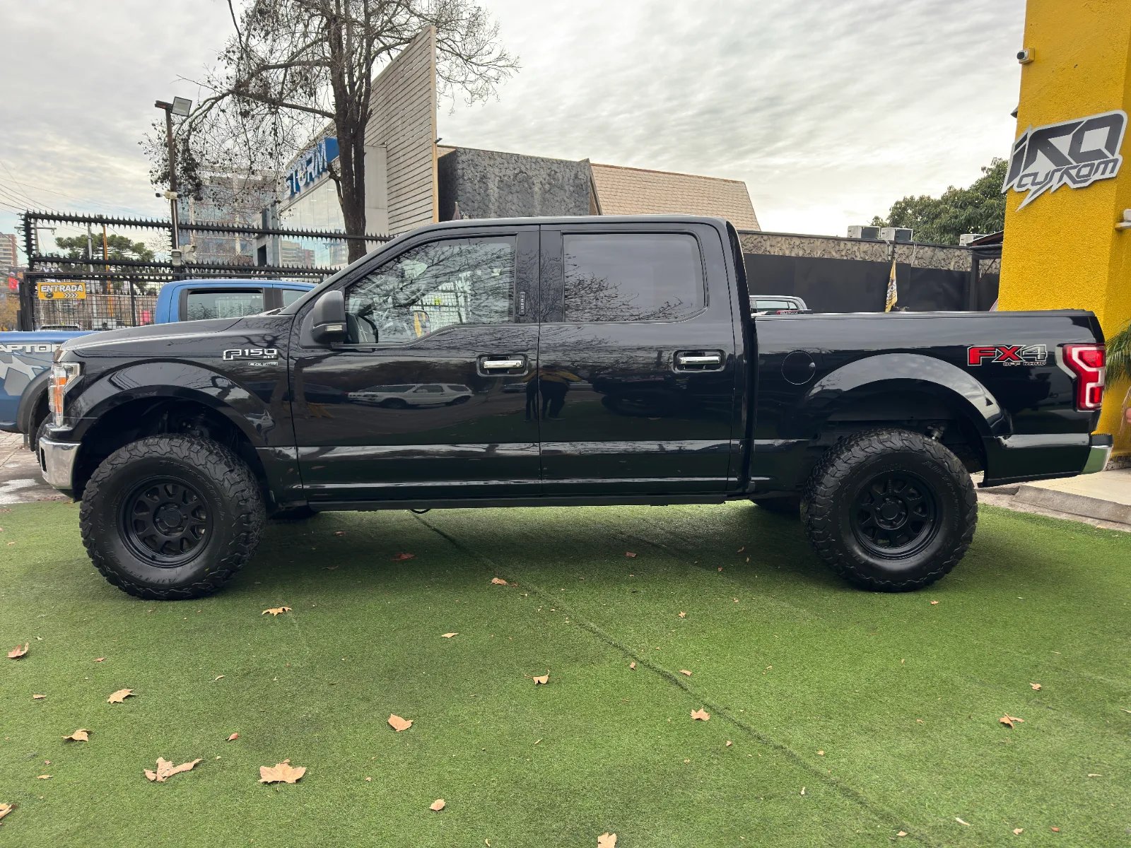 Ford F-150 XLT Blindada 2020 - Foto 4 de 19