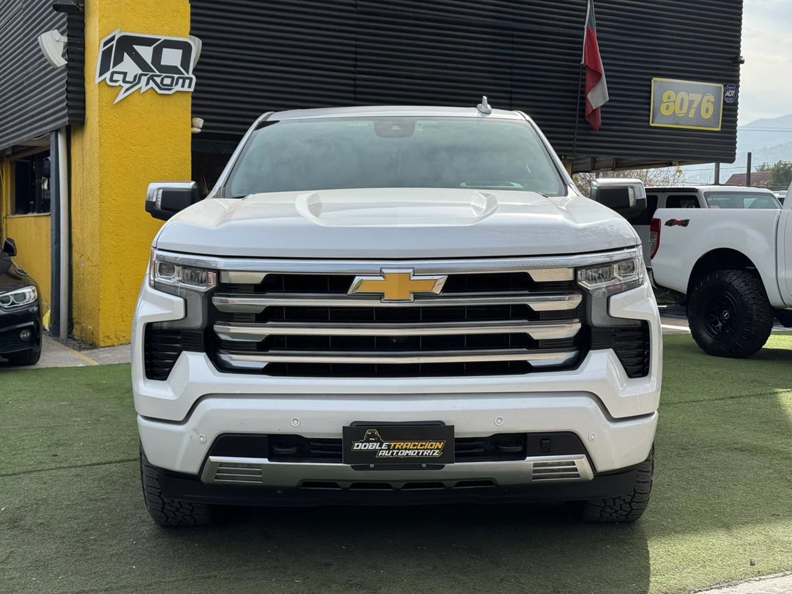 Chevrolet SILVERADO 4X4 3.0L AUT 2024 - Foto 2 de 15