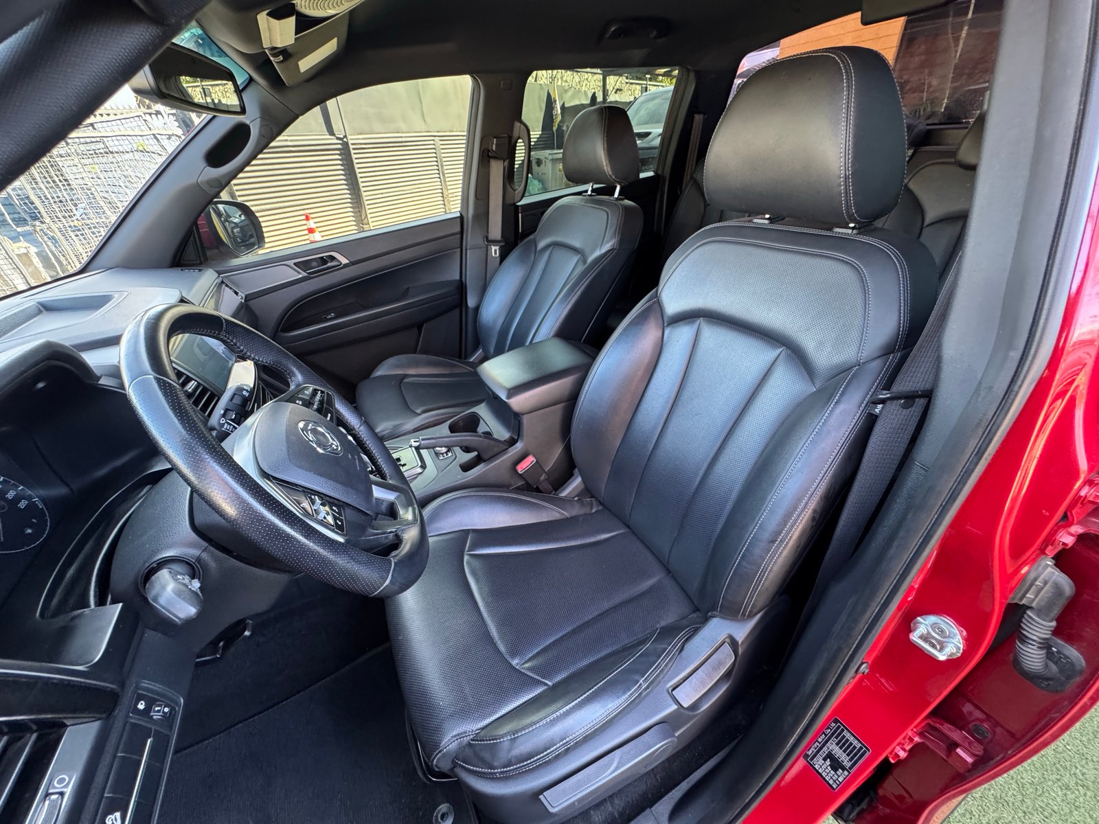 SsangYong Musso Grand Limited 2023 - Imagen 15 de 19