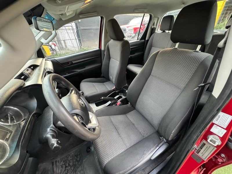 Toyota Hilux DX 2024 - Imagen 13 de 16