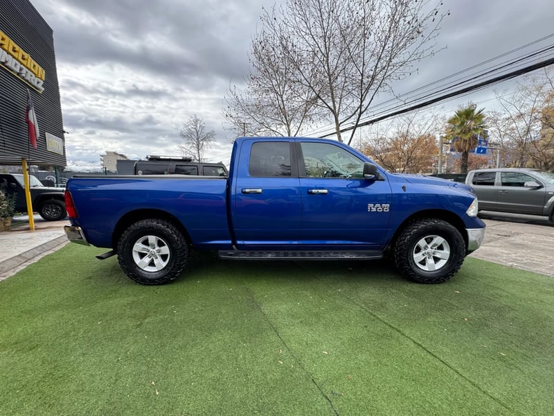 RAM 1500 SLT 2018 - Imagen 8 de 19