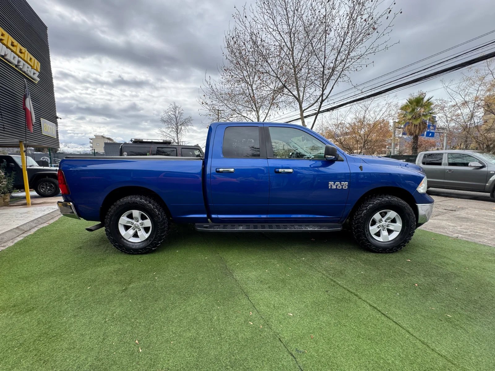 RAM 1500 SLT 2018 - Imagen 8 de 19