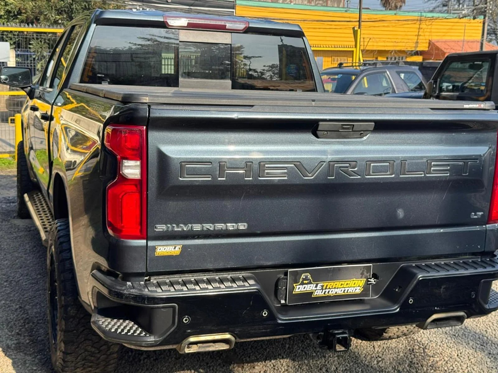 CHEVROLET SILVERADO 5.3 AUT 2020 - Imagen 7 de 15