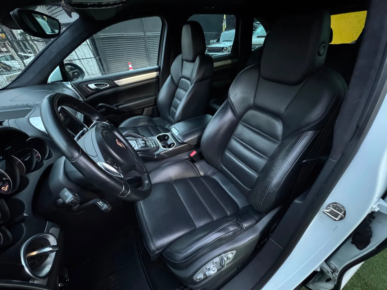 Porsche Cayenne Turbo 2014 - Imagen 17 de 20