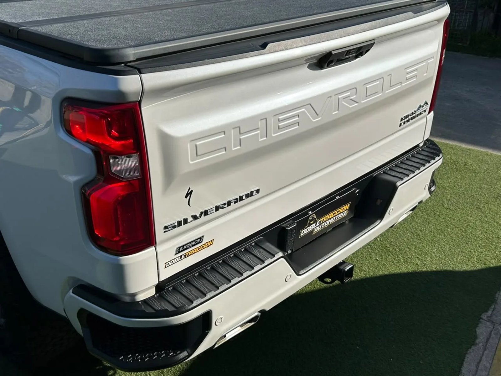 Chevrolet Silverado High Country 2023 - Imagen 7 de 18