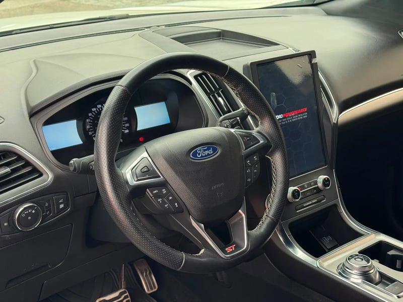 Ford Edge ST 2023 - Imagen 13 de 20