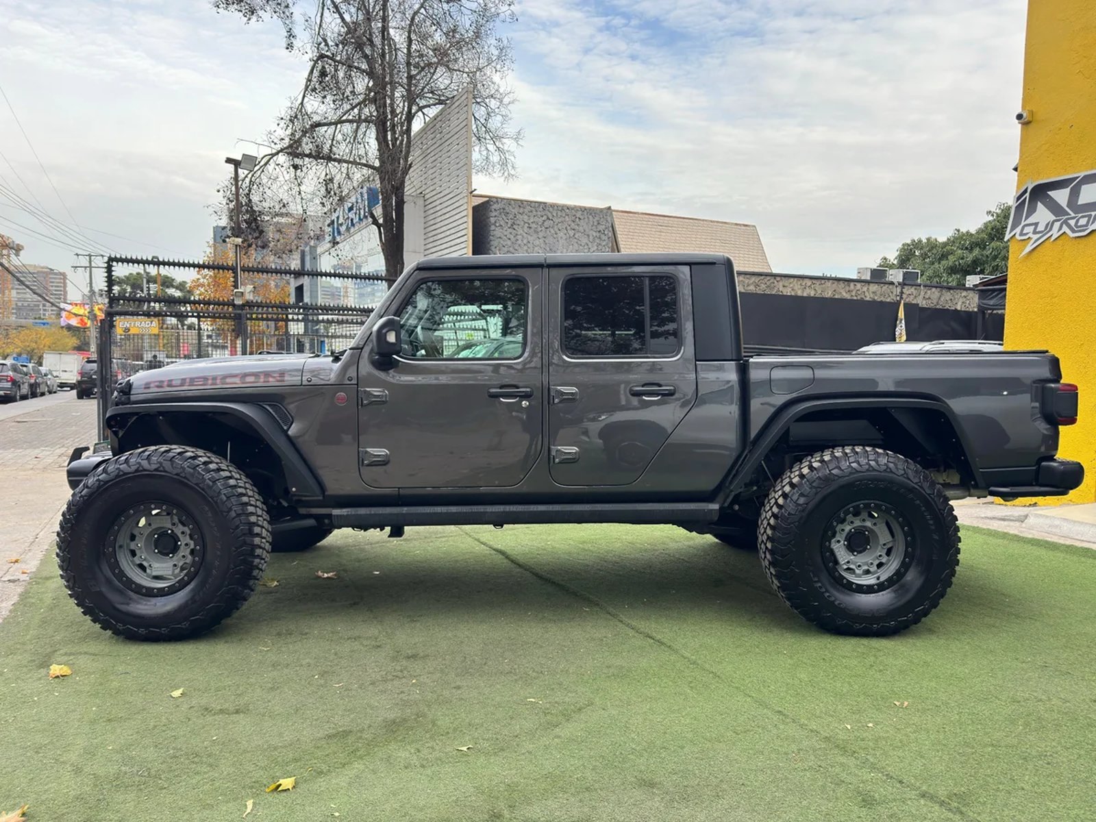 Jeep GLADIATOR RUBICON 4X4 3.6 AT 2022 - Foto 4 de 15