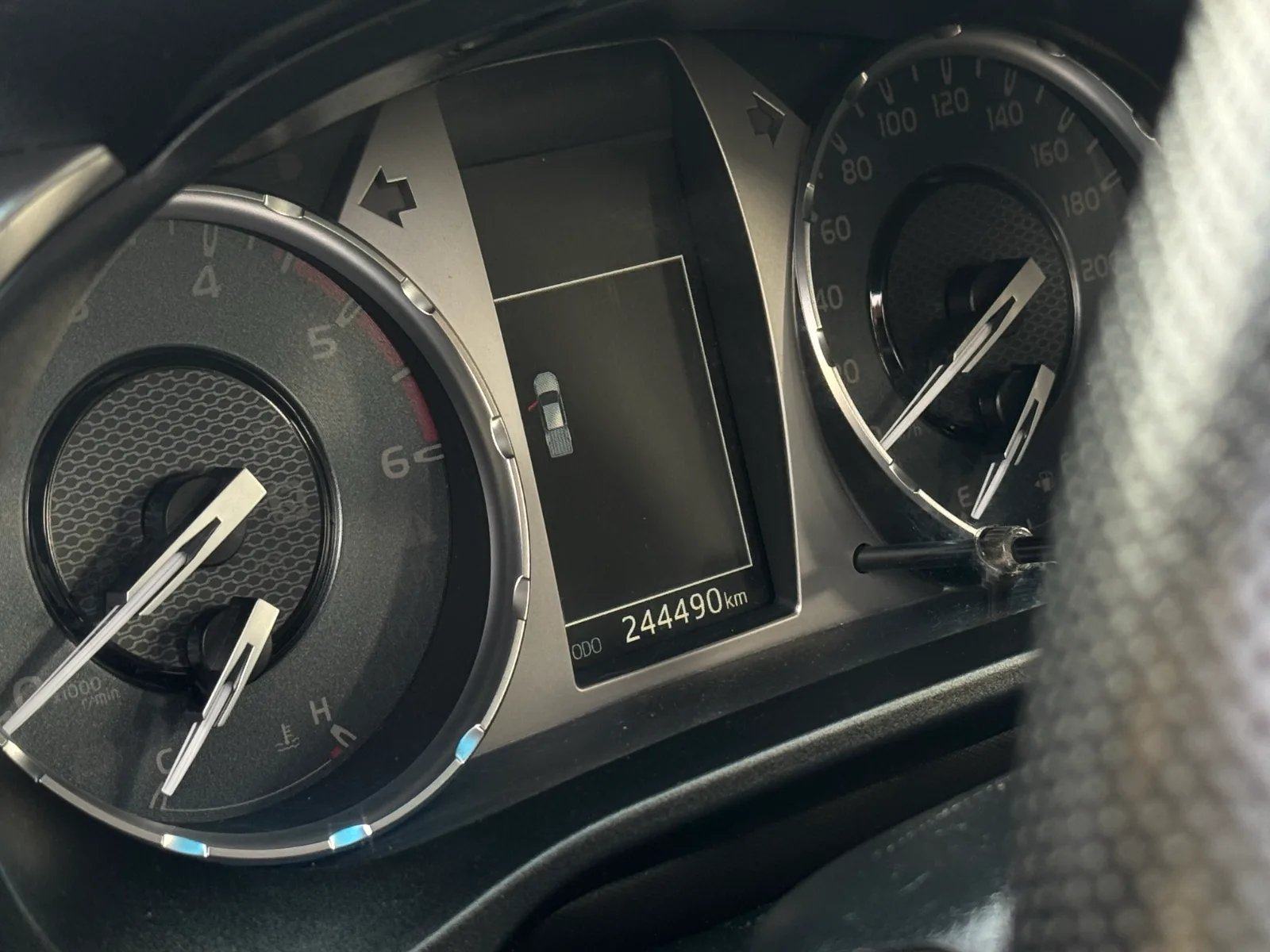 Toyota Hilux SR 2022 - Imagen 14 de 19