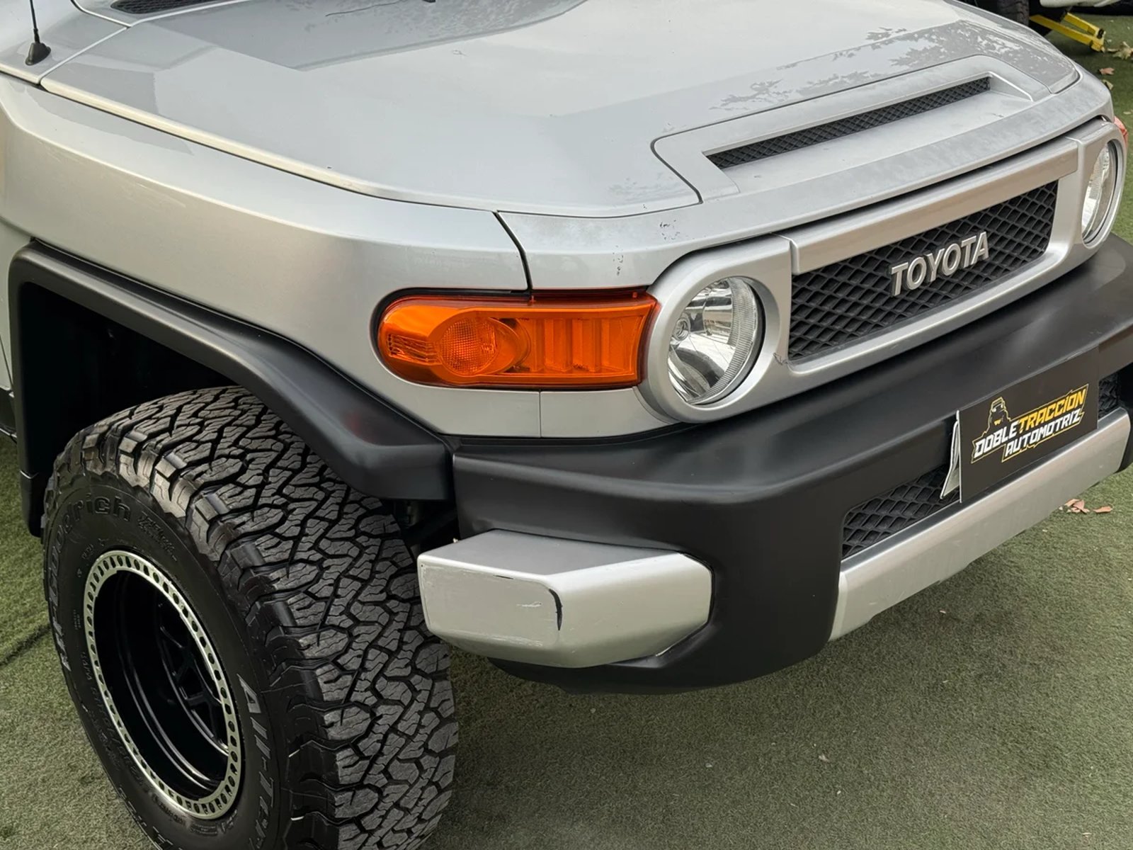 TOYOTA FJ CRUISER LIMITED 4X4 4.0 AUT 2008 - Imagen 11 de 15