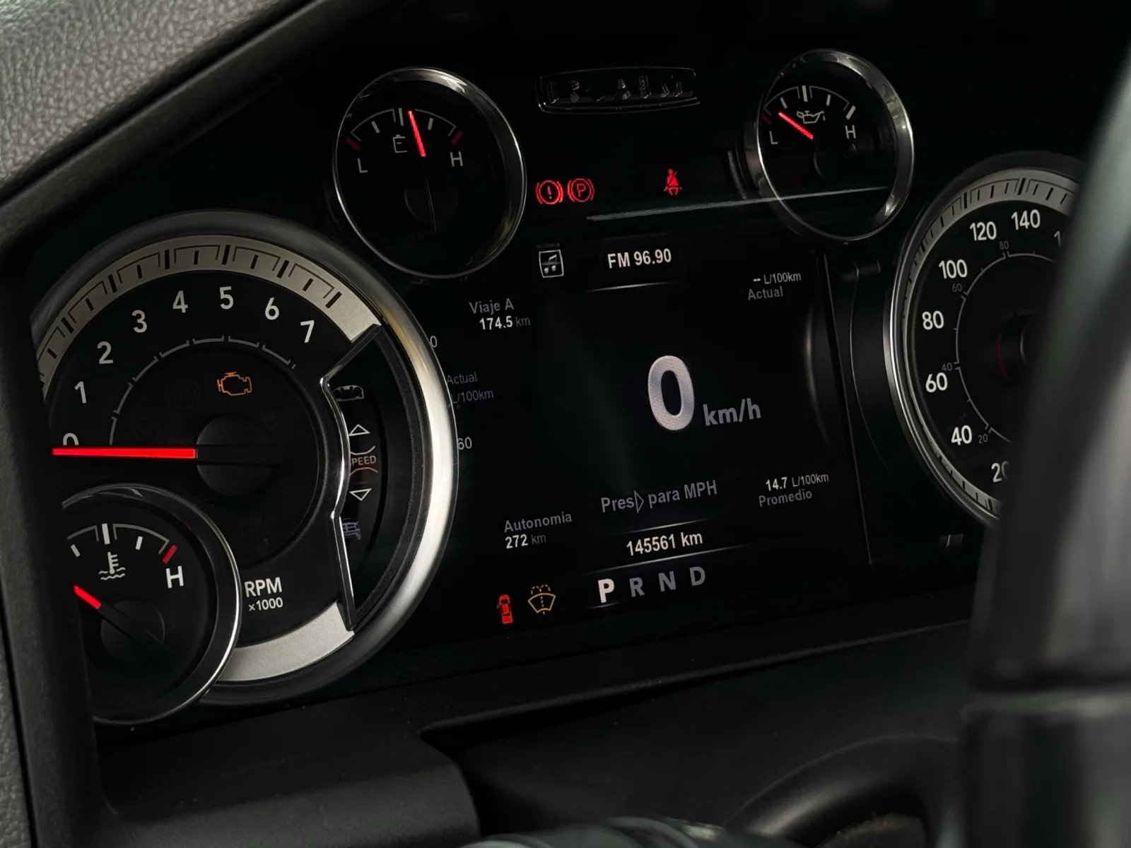 RAM 1500 SLT 2018 - Imagen 15 de 19