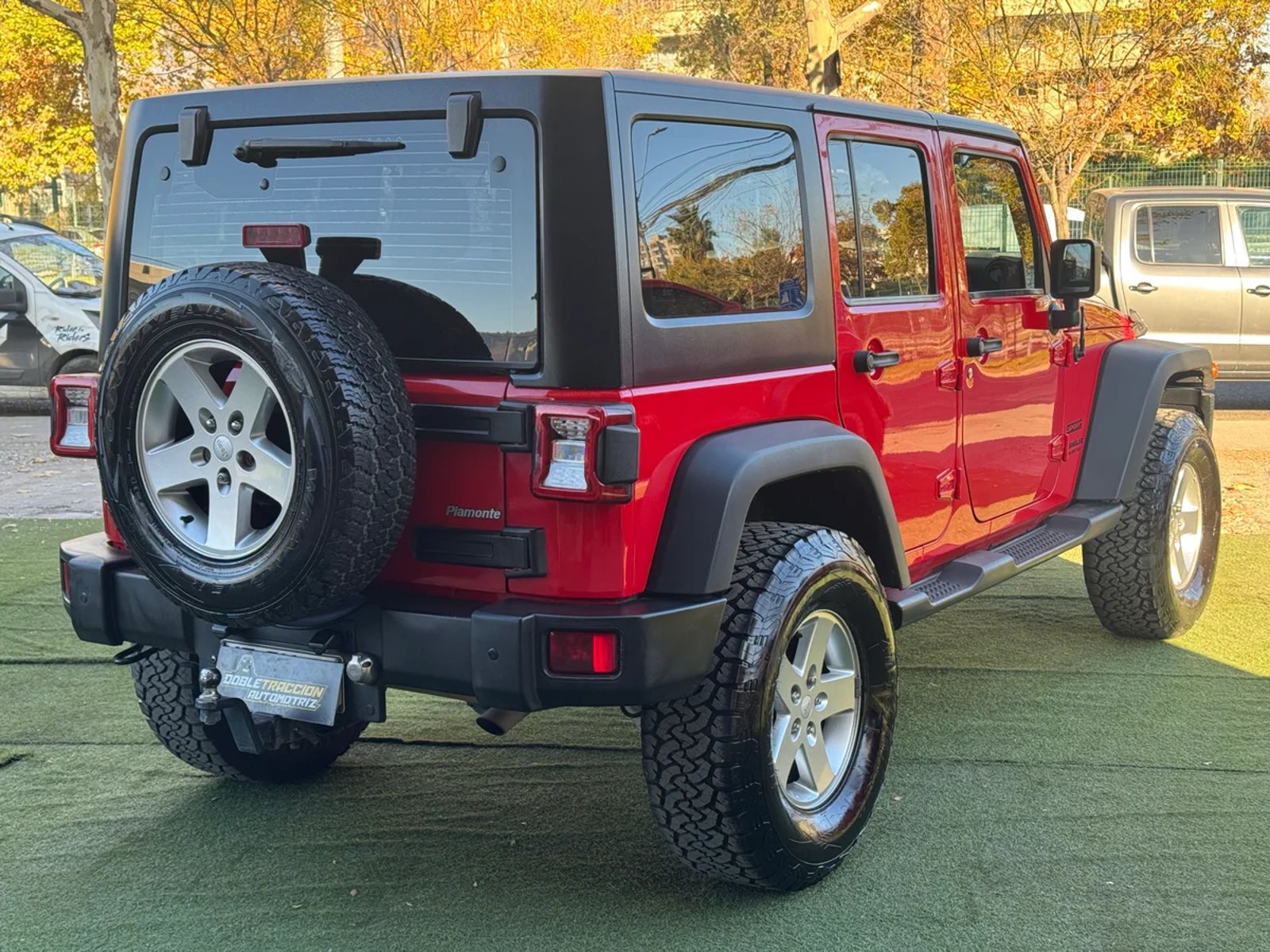 JEEP Wrangler JKU Sport 2015 - Imagen 7 de 15