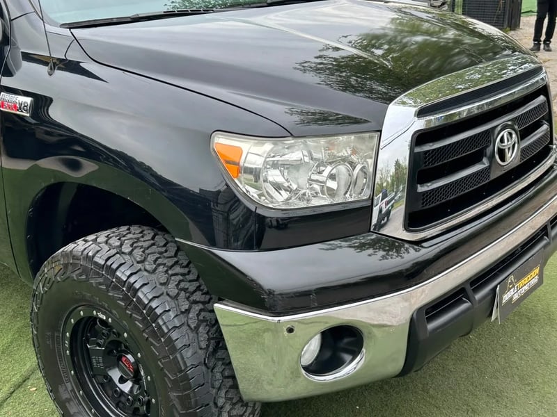 Toyota Tundra 5.7 4x4 2011 - Imagen 11 de 19