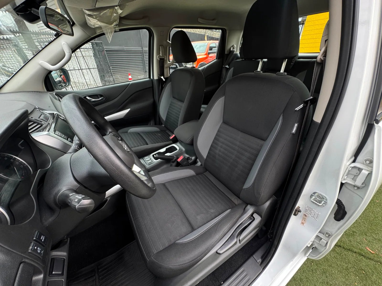 Nissan Navara XE 2024 - Imagen 15 de 20
